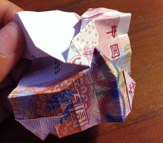 怎么用100元折玫瑰花图片大全