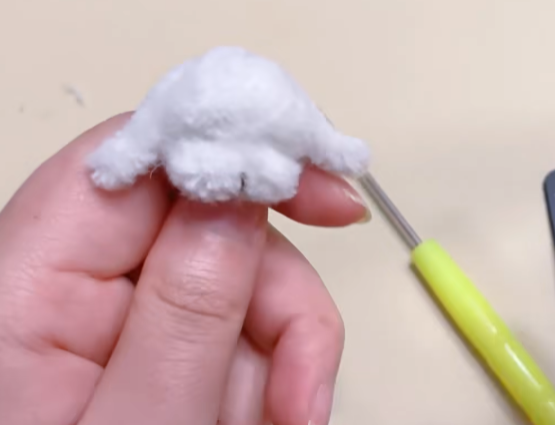 用扭扭棒编一只垂耳兔（最新教程图解）