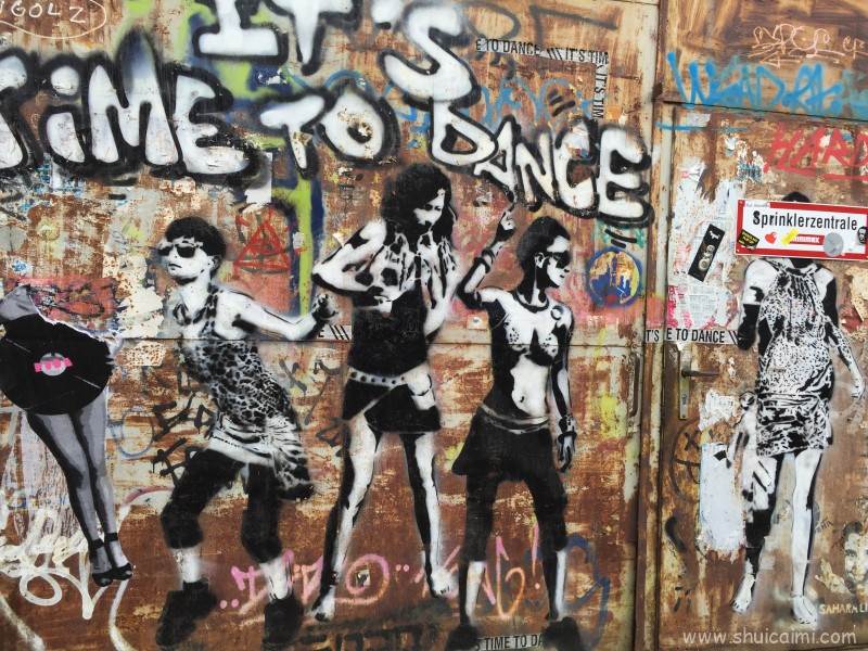 墙上个性的涂鸦图片