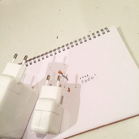 物品投影与手绘插画创意结合图片