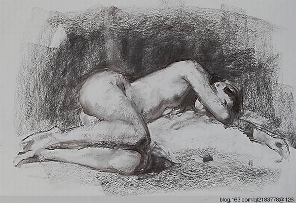 美国艺术家人物碳条素描画图片欣赏