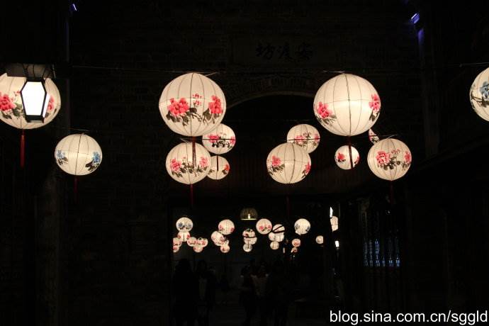 水粉画灯笼