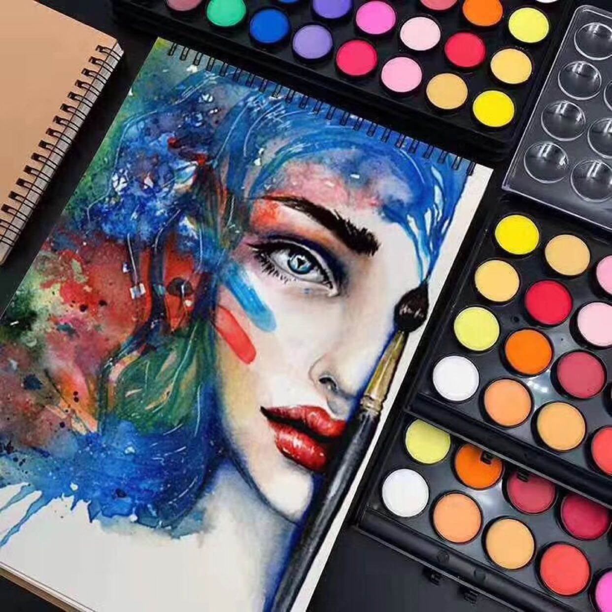 固体水彩画女生人物