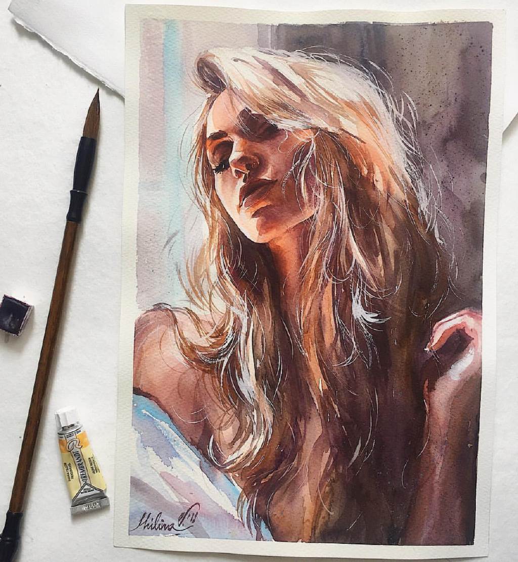 用水彩画人物女生简单的