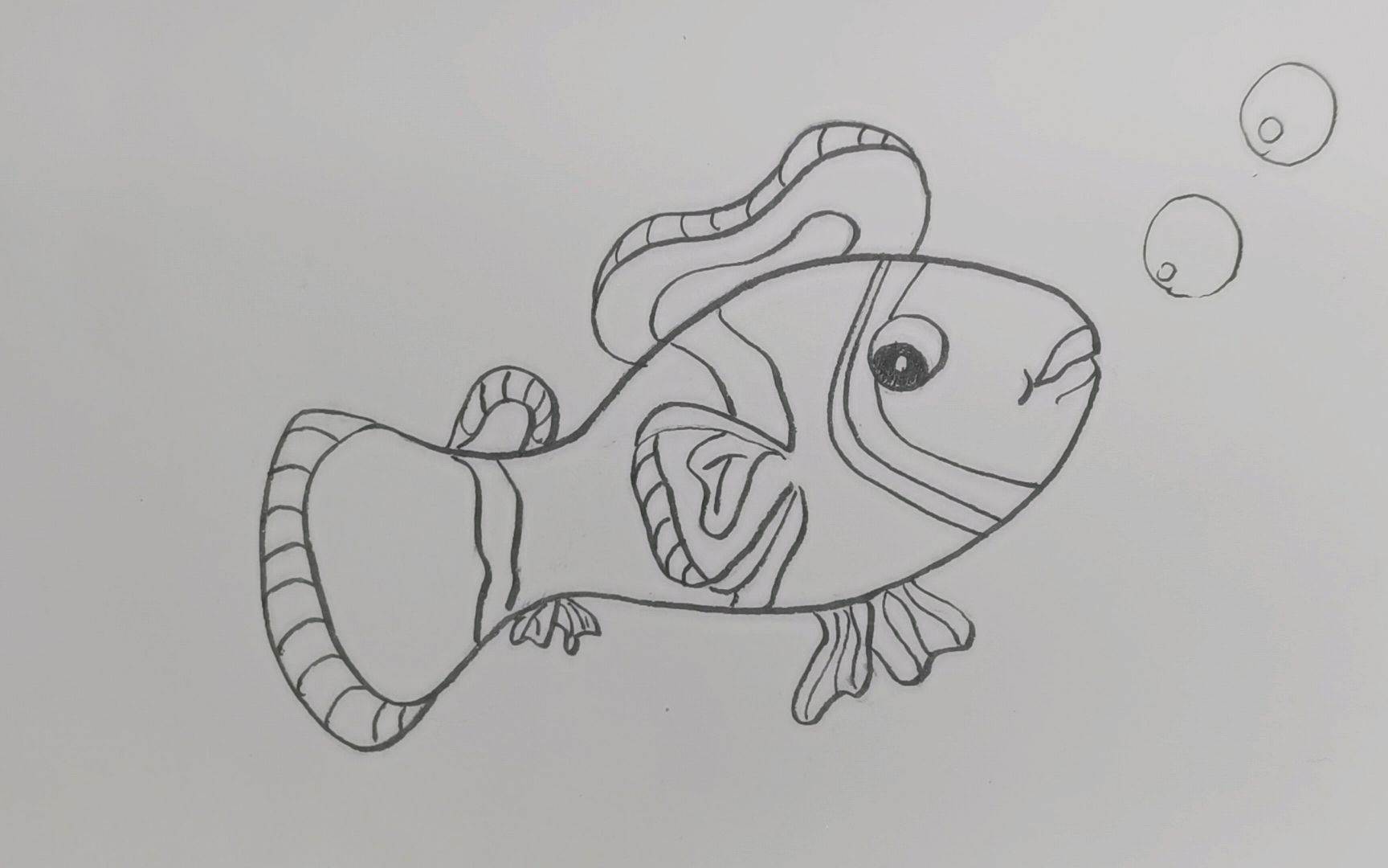 小丑鱼简笔画