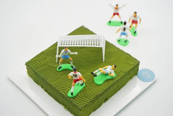 世界杯主题简笔画情侣蛋糕