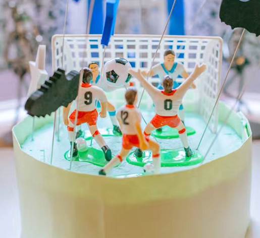 直播世界杯蛋糕男生简笔画