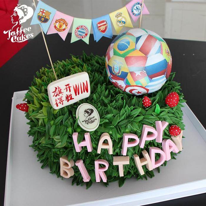 头球世界杯蛋糕装饰简笔画