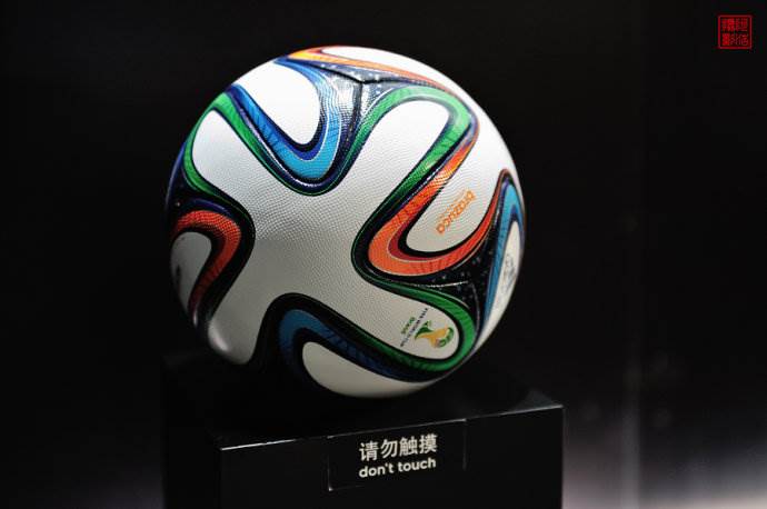 历届世界杯用球图片简笔画